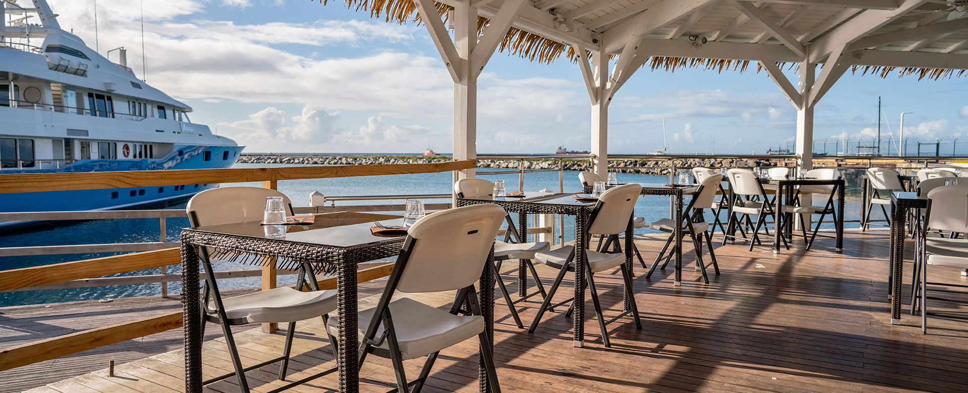 Yacht Club Restaurant Pizza - Terrasse Vue Mer
