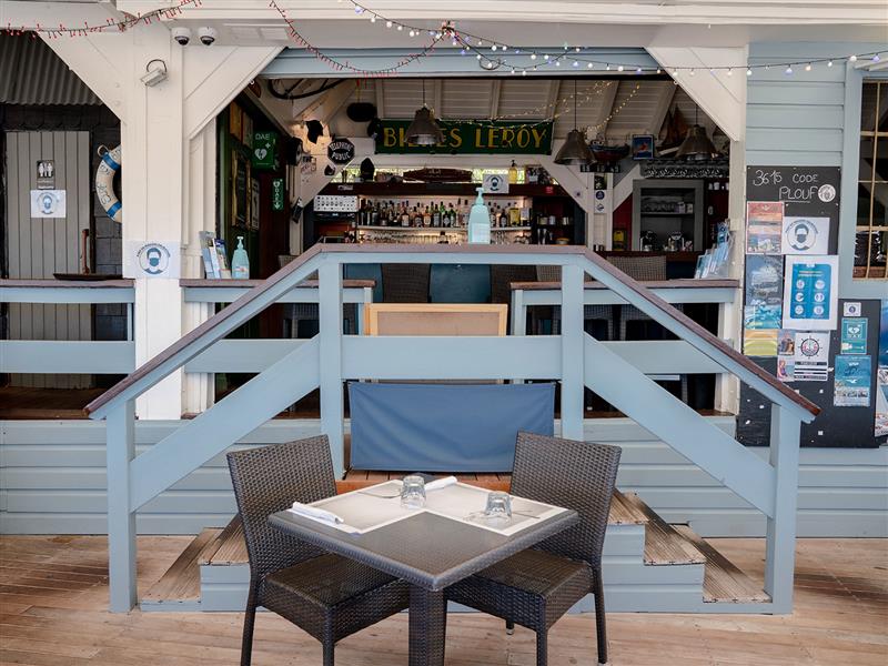 O'Plongeoir - Table & Bar