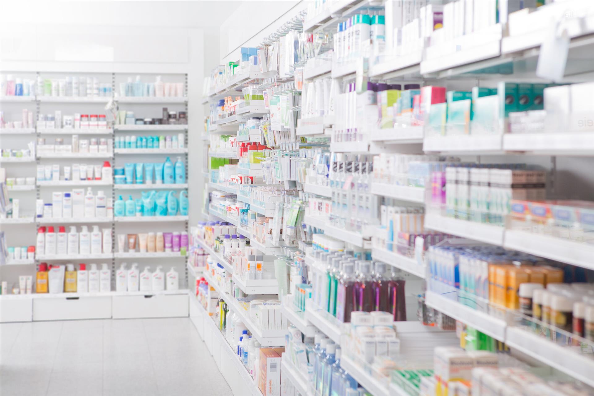 Pharmacy+shelves