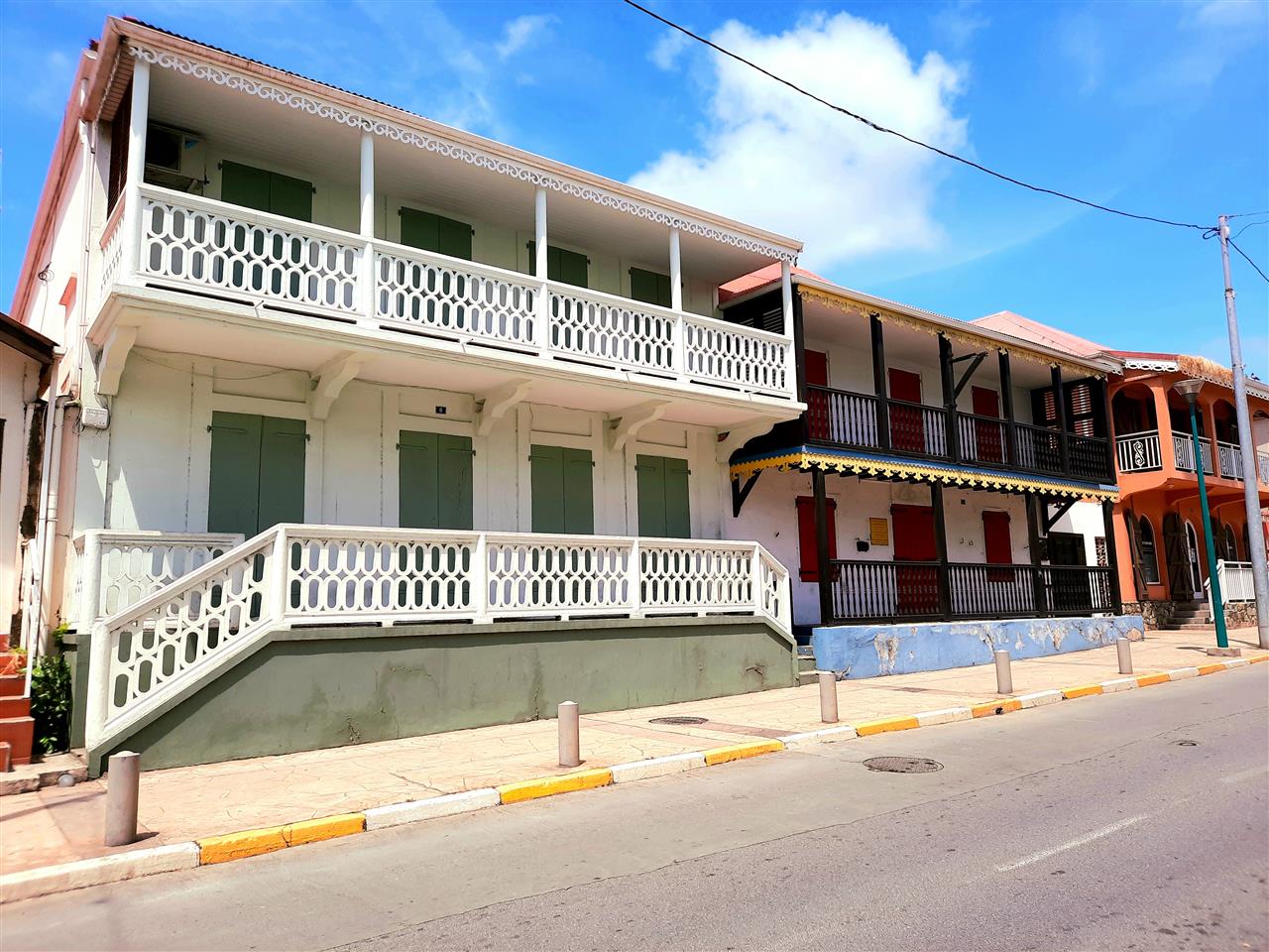 ancienne-mairie-de-marigot-collectivite-st-martin-cara-bes