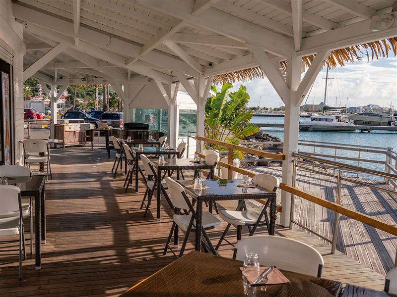 Yacht Club Restaurant Pizza - Terrasse 