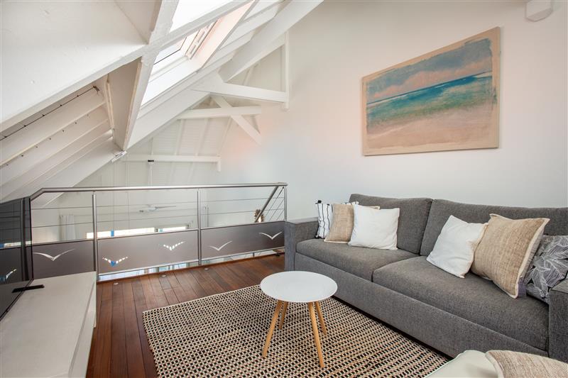 mezzanine 1